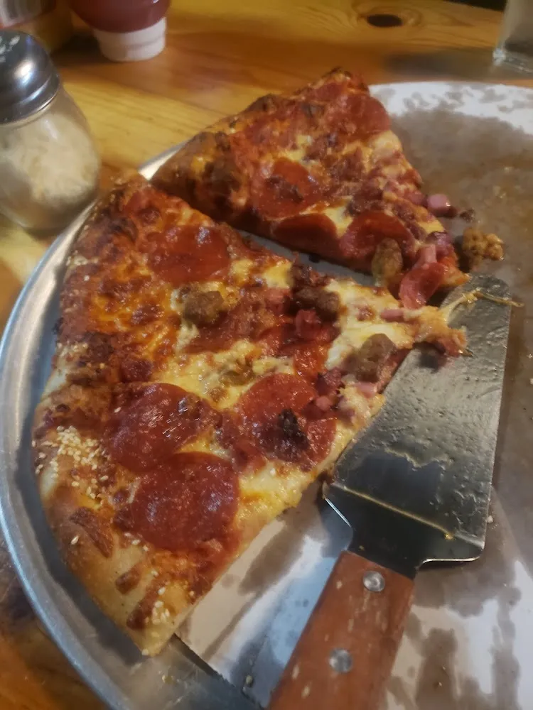 Sausage Pepperoni Pizza
